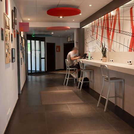 Ibis Styles Romans-Valence Gare Tgv Alixan Exterior foto