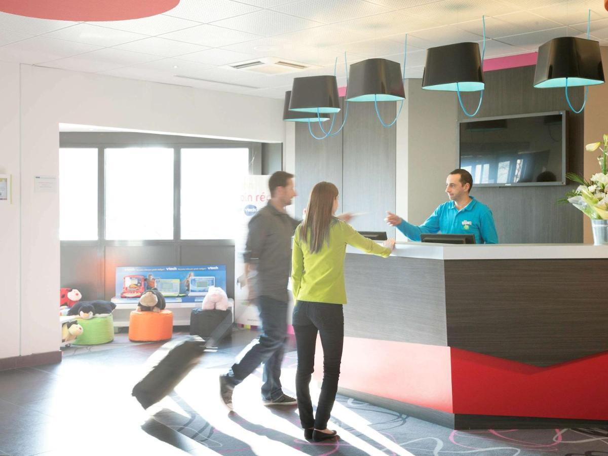 Ibis Styles Romans-Valence Gare Tgv Alixan Exterior foto