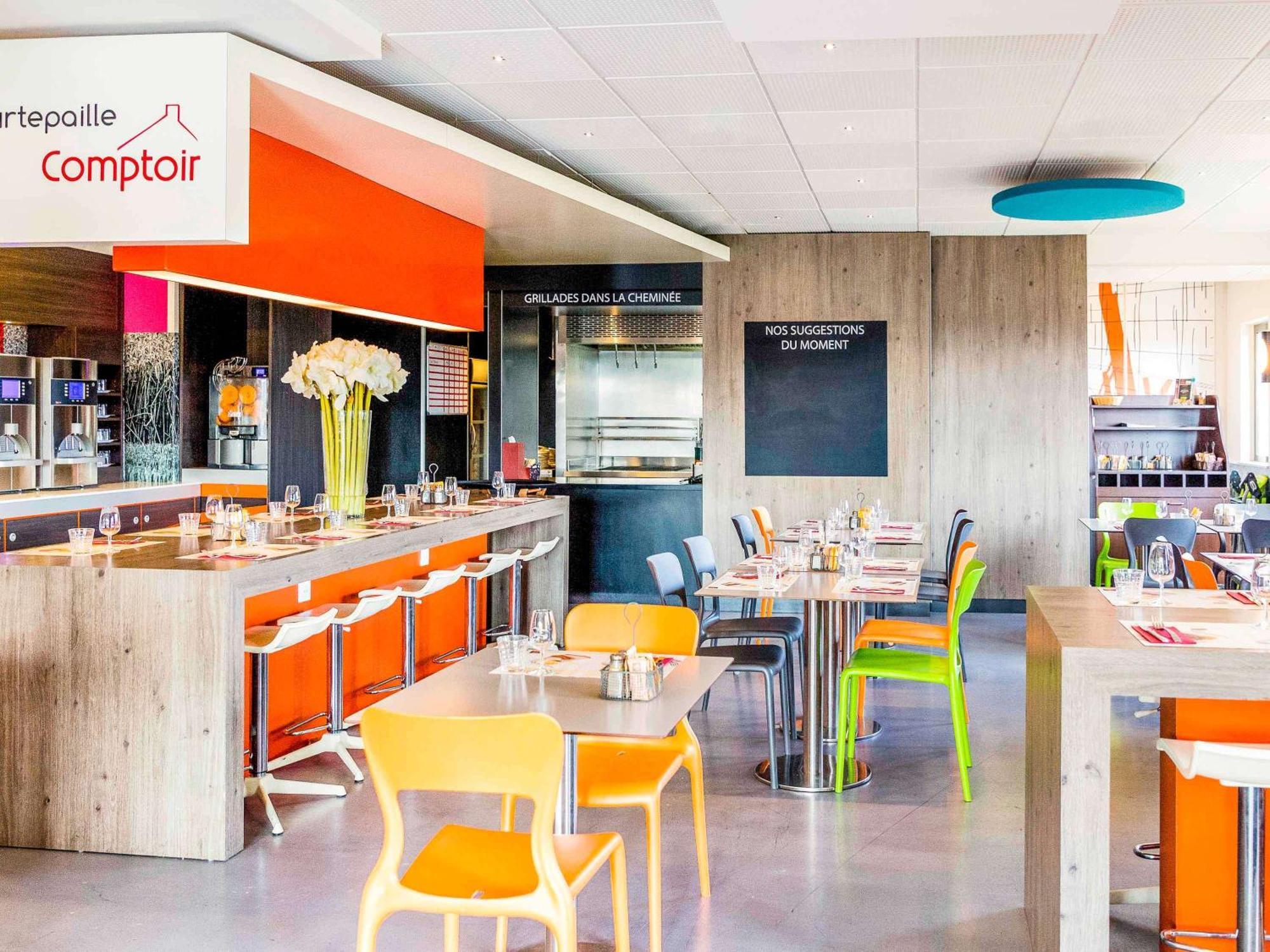 Ibis Styles Romans-Valence Gare Tgv Alixan Exterior foto