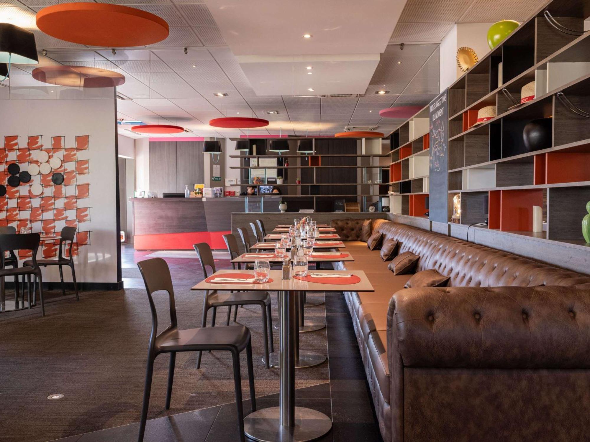 Ibis Styles Romans-Valence Gare Tgv Alixan Exterior foto