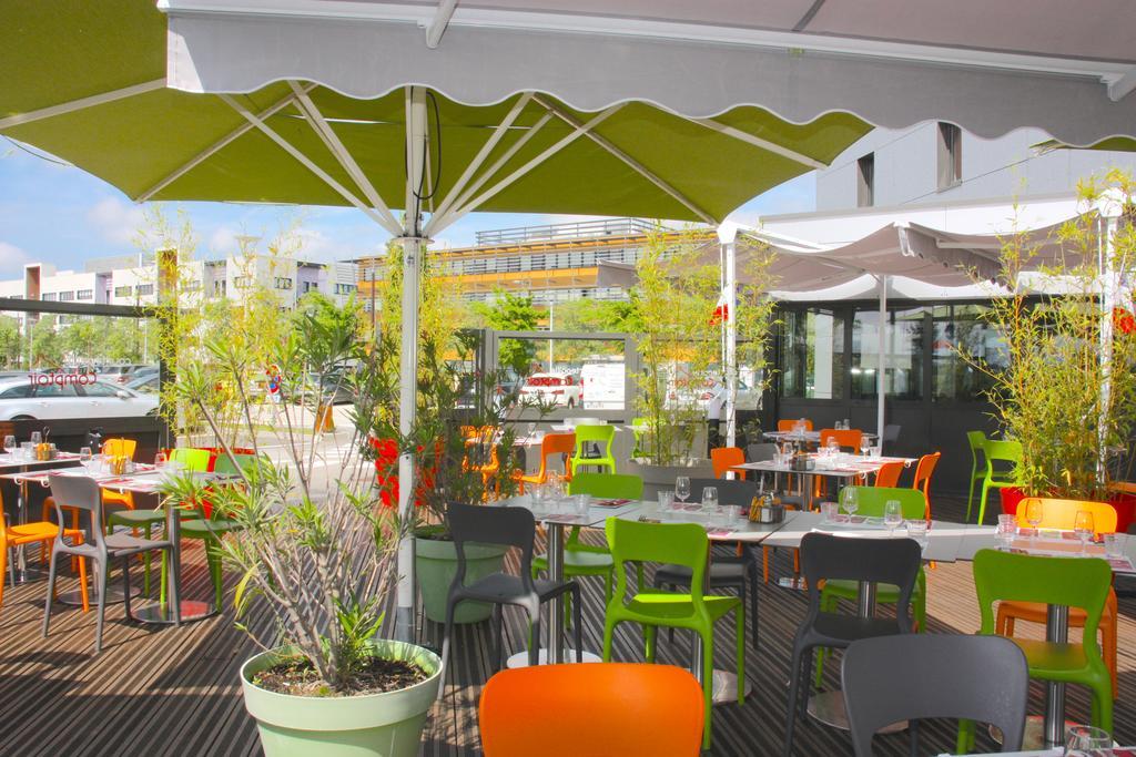 Ibis Styles Romans-Valence Gare Tgv Alixan Exterior foto