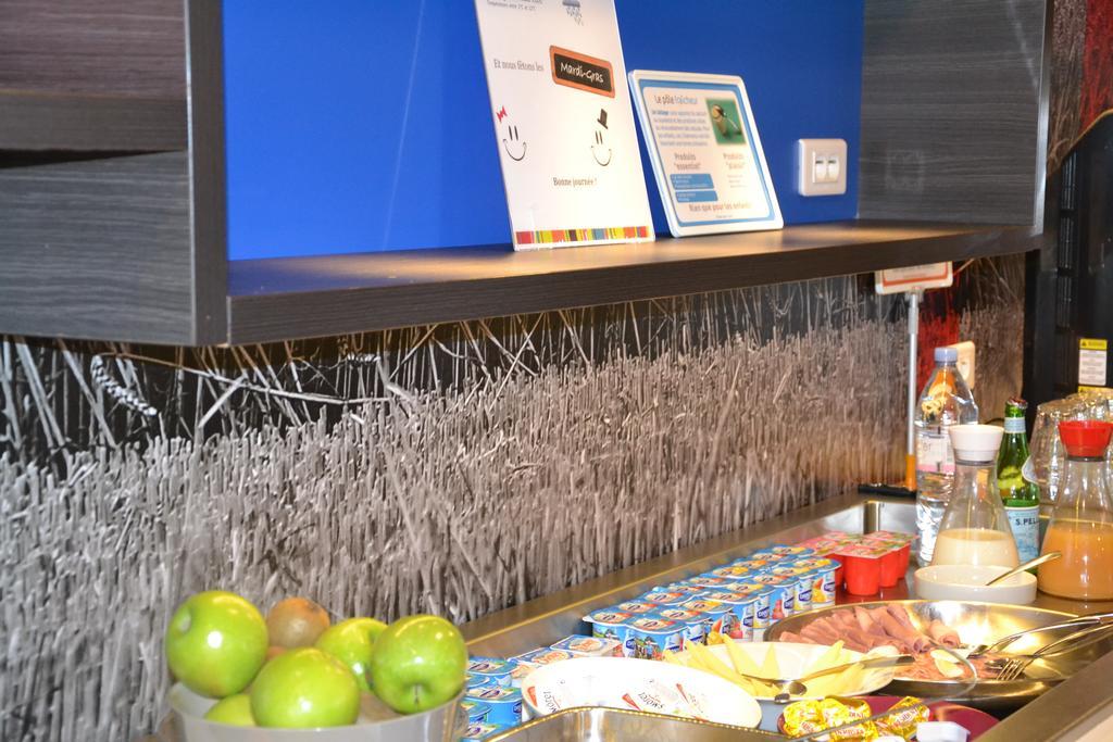 Ibis Styles Romans-Valence Gare Tgv Alixan Exterior foto